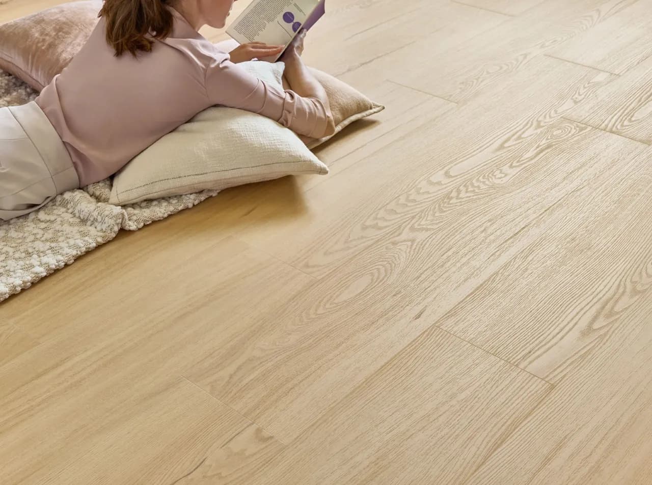 Jaką grubość paneli winylowych najlepsza dla trwałości i komfortu?