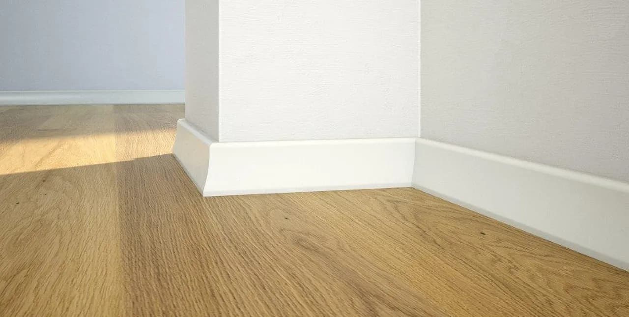 Jakie listwy przypodłogowe wybrać, aby uniknąć kosztownych błędów?