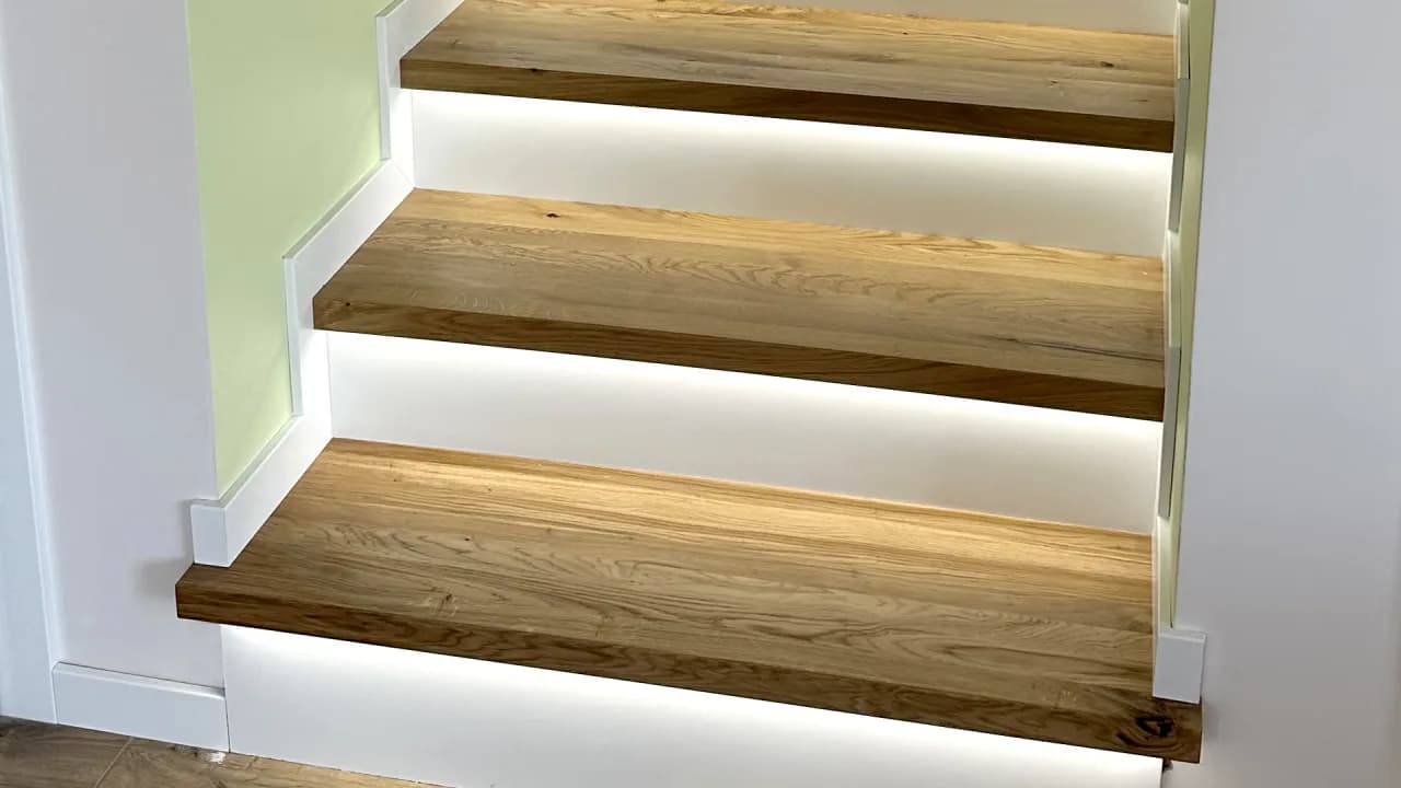 Jak zamontować listwy przy schodach - uniknij najczęstszych błędów